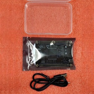 Carte système FPGA Intel Cyclone 10 10 CL006YE144C8G Kit de développement de base - Product Image 4