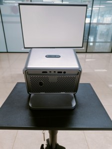 Wholesale 1080P LCD <b>LED</b> <b>Projector</b> for Outdoor Home Theater-Portable With Built-in Speakers C1 Portable Home C1 - Product Image 6