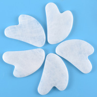 Outil de massage facial Gua Sha en jade blanc, personnalisé avec logo OEM, en forme de cœur, en cristal naturel, pour le visage, vente en gros
