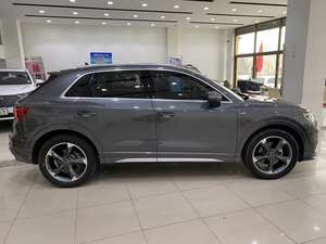 Voiture d'occasion Audi Q3, 2022 35 TFSI <span class=keywords><strong>Sportline</strong></span> - Product Image 3