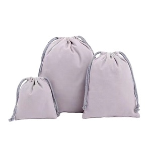 Pochette cadeau en toile de coton mousseline recyclée, en lin, à fond plat, en coton biologique doux, avec cordon de serrage - Product Image 5