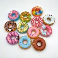 Produit transfrontalier très demandé : Jouet alimentaire en PU en forme de donut à rebond lent, décoration compressible, vente en gros de jouets gâteau réalistes, Squishy