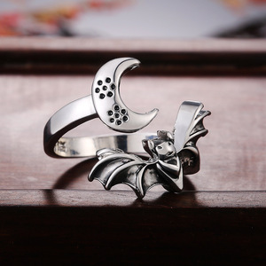 Bague chauve-souris vintage gothique unisexe ajustable, bijou fantaisie créatif et tendance - Product Image 4