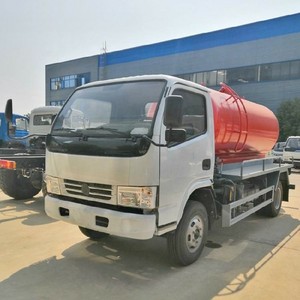 China Manufacturer CLW brand 6 <b>wheel</b> 5000 Liters <b>Small</b> Vacuum Sewage Fecal Suction Truck Sewer Truck Septic Suction Tank Truck - Product Image 4