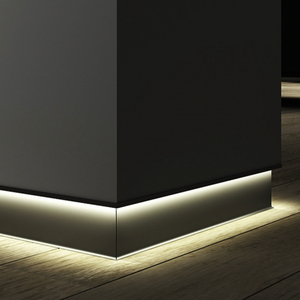 Rodapié LED de Aleación de Aluminio Moderno de Alta Calidad con Acabado Cromado/Mate/Cepillado, Alturas de 50mm/60mm/80mm para Apartamentos - Product Image 1