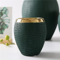Pot de fleur décoratif de luxe au design moderne pour la maison pots en céramique plaquée or pour plantes
