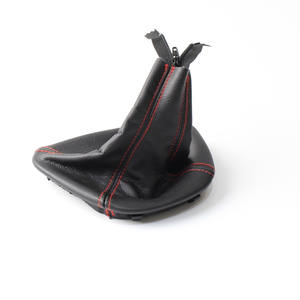 Housse de levier de vitesses en cuir Mercedes Benz W639 Vito avec surpiqûres rouges 2003-2010 - Product Image 4