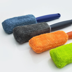 Cepillo de microfibra para limpieza de llantas de coche, versión mejorada y alargada, para mantenimiento y detallado de ruedas. - Product Image 5