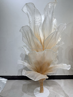 Instalación Artística Gigante de Organza de Seda de 3, 4, 5 y 6 pies para Fondo de Escenario de Boda