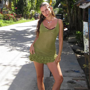 Vestido de Verano de Malla Verde Transparente con Tejido de Ganchillo, Sexy, con Cuello en V, Ajustado, con Volantes, Mini Vestido - Product Image 1