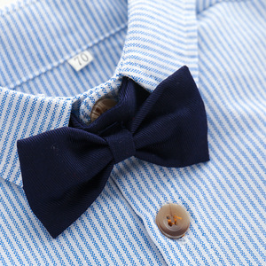 Tenue décontractée coréenne pour enfants Chemise à rayures à manches longues avec nœud papillon et <span class=keywords><strong>salopette</strong></span> pour <span class=keywords><strong>garçon</strong></span> Ensemble deux pièces printemps - Product Image 4