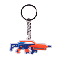 Gantungan kunci karet PVC bentuk kustom keluaran baru promosi grosir untuk Aksesori senjata mainan tema perang Anime kartun