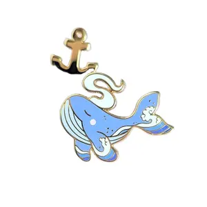 Pin jangkar perahu paus hewan anime laut lucu kustom dan lencana layar sutra cetak keras kartun lapel enamel pin pabrik lencana