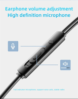 Earphone Komputer USB Earbud Berkabel 2.5M Headset Gaming Headphone dengan Mikrofon Bawaan Kontrol Volume IPX-3 Tahan Air Hitam/Putih