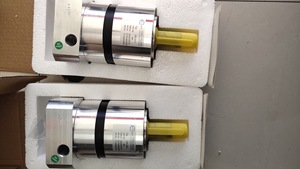 Les réducteurs planétaires <span class=keywords><strong>Eisele</strong></span> DPL84/1, /2, 64/1 et 118/1 sont utilisés pour les servomoteurs. - Product Image 4