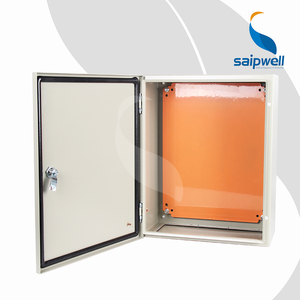 Boîtier de commande en acier étanche IP66 avec conception de protection durable et sécurisée pour panneau électrique - Product Image 2