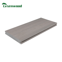 Depuis 2007 140*22mm ultra plafonné wpc planche de bois plancher de plancher de decking pour extérieur de plate-forme de piscine