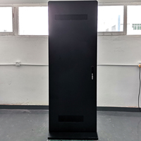 Penjualan terlaris panel LCD ukuran 55 inci 43 inci berdiri lantai tahan air papan reklame digital layar iklan luar ruangan di jalan