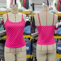 Débardeur Femme à Pois en Soie Lactée Coupe Ajustée à Bretelles Fines pour l'Été, Vente en Gros, Personnalisation OEM
