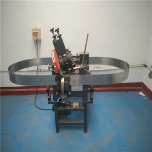 Affûteuse de lames de scie à ruban économique pour le travail du bois – Machine d'affûtage pour scieries à ruban - Product Image 4
