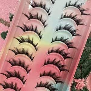 Pestañas Postizas de 12 mm, Juego de Diez Pares, Serie Fox, con Base Rígida, Forma de L, Inclinadas, Cortas por Delante y Largas por Detrás, Estilo Fox - Product Image 2