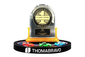 Trofeo de acrílico de estilo náutico personalizado directo de fábrica con grabado láser para regalos de negocios y premios de golf - Product Image 6