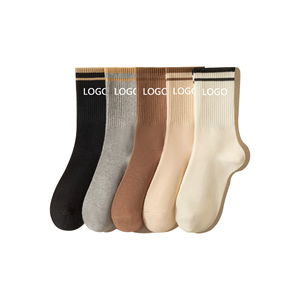 <span class=keywords><strong>Chaussettes</strong></span> en gros avec logo, <span class=keywords><strong>chaussettes</strong></span> de haute qualité en coton, nouveau style tendance, déodorantes et rayées, <span class=keywords><strong>chaussettes</strong></span> printemps-automne pour femmes - Product Image 1