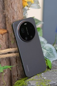 <span class=keywords><strong>Mi</strong></span> 17 Ultra Versione Globale, Fotocamera Leica da 200MP, Display LTPO da <span class=keywords><strong>6</strong></span>.9", 6800mAh con Ricarica 90W, Snapdragon 8 Elite Gen 5 - Product Image 5