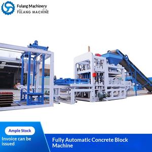 Machine à briques hydraulique automatique QTF4-18 sans cuisson, personnalisable, pour briques colorées et creuses standard, conforme aux normes d'exportation - Product Image 1