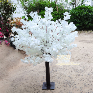 DKB Pohon Sakura Buatan Warna Putih untuk Dekorasi Pernikahan Di Atas Meja