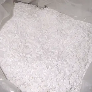Factory Produces High Quality Calcium Chloride Flake 74%