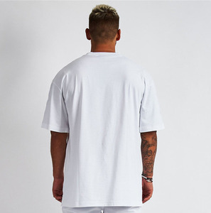T-Shirt da <span class=keywords><strong>Uomo</strong></span> Personalizzata in 100% Cotone, Classica a <span class=keywords><strong>Maniche</strong></span> <span class=keywords><strong>Corte</strong></span>, Traspirante ed Ecologica, di Alta Qualità, in Bianco e Nero - Product Image 4