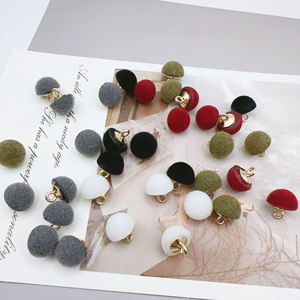 Medio redondo flocado plano seta <span class=keywords><strong>mango</strong></span> botón suéter para niños para mujeres decorado con botón de resina ropa Botón de felpa - Product Image 1