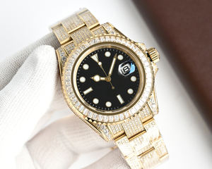 Design luxueux entièrement serti de diamants. Bracelet en acier inoxydable entièrement serti de diamants. Mode haut de gamme. Montre mécanique automatique - Product Image 1