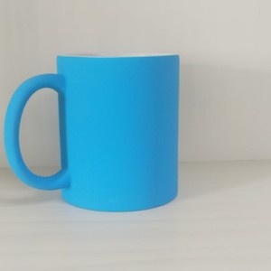 Taza de Cerámica Fluorescente Personalizable con Asa Redonda, Sublimada, para Regalos Empresariales - Product Image 1