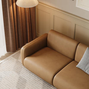 Canapé en cuir moderne au design en arc, durable, imperméable, résistant aux griffures des chats, meubles de salon, style nordique, idéal pour les petits appartements - Product Image 4