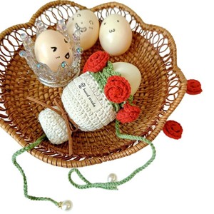 Muñecas de lana de ganchillo hechas a mano populares en el extranjero, bolsas para huevos del Festival del Bote del Dragón, fundas para huevos tejidas a mano, huevos con forma de rosa - Product Image 4