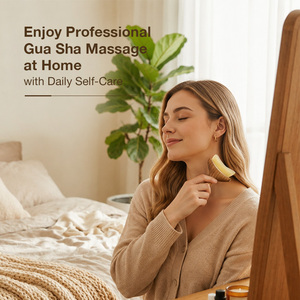 Rouleau de massage Gua Sha en bois naturel OEM à double tête pour grattage et roulement, favorisant la circulation sanguine et raffermissant la peau - Product Image 5