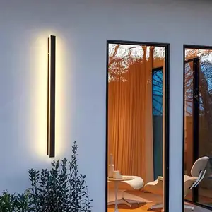 Lampu Dinding LED Luar Ruangan Tahan Air IP65 Lampu Dinding Luar Ruangan Panjang Aluminium untuk Lampu Teras Taman Villa