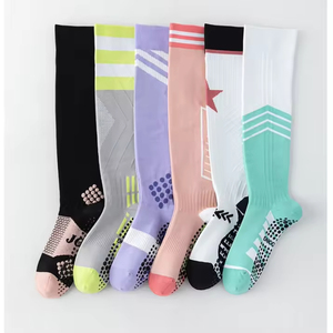 Calcetines Largos Profesionales Moldeadores hasta la Rodilla de Algodón y Spandex – Calcetines Elásticos de Compresión para Hombres y Mujeres, Ideales para Fitness, Running, Yoga y Uso Doméstico - Product Image 5