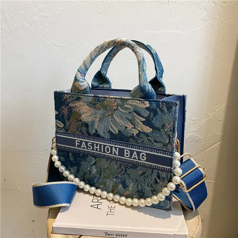Branded Designer Fashion Style Pearl Decoration Women Book Tote Bag New Arrival Cotton Canvas Shoulder Bag