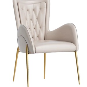 Chaise de salle à manger moderne en cuir capitonné avec pieds dorés pour usage domestique ou commercial - Product Image 5