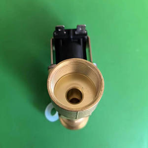 โซลินอยด์วาล์วทองแดงขนาด 6/8 นิ้ว พร้อมเกลียวภายนอกทางเข้าและเกลียวภายในทางออก - Product Image 2