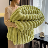 Couverture en jacquard tissée confortable personnalisée, imprimée, douce, en polaire, jetée avec des rayures unies, literie en sherpa d'hiver pour lit, canapé