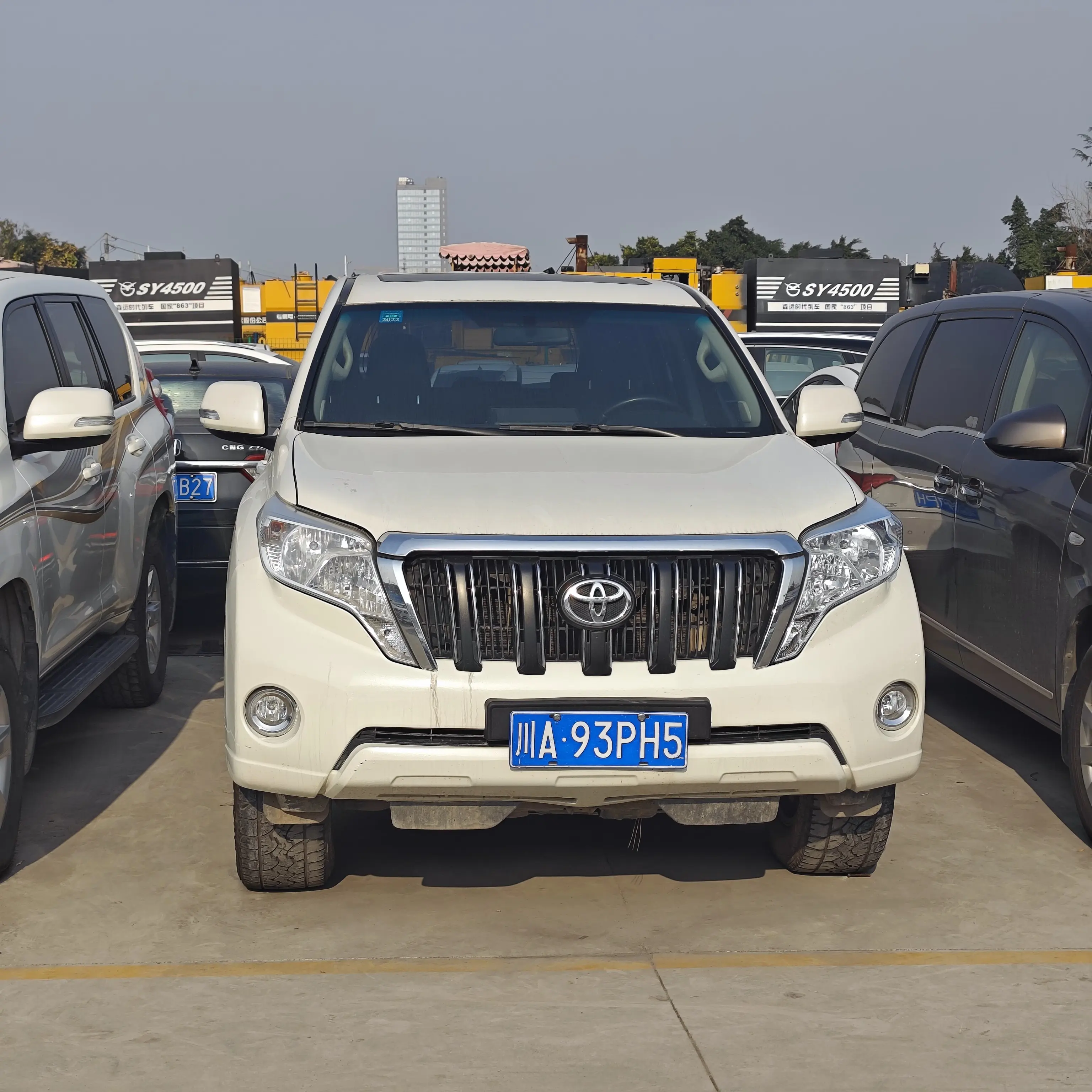 Cheap Toyota Prado 2.7L Naturally Aspirated 6 AMT 2016 Used Toyota In Stock Second Hand Toyota Land Cruiser Largest Wholesale