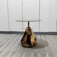 Le moins cher en gros Table d'angle en marbre et en métal Appartement Hôtel Petite table basse Canapé Table d'appoint Meubles en acier inoxydable