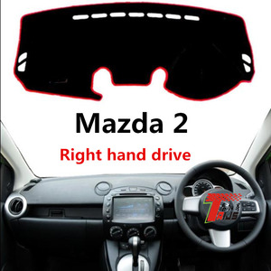 Tapis de tableau de bord classique Taijs en matériau Decron anti-fissuration et anti-reflet de bonne qualité pour Mazda 2 2007-2012 - Product Image 3