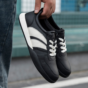 Zapatillas de Hombre de Cuero Retro de Caña Baja, Estilo Casual y Clásico, Color Blanco, Cómodas para el Día a Día, Primavera 2026 - Product Image 5