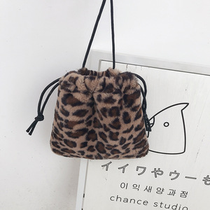 Plush Leopard Print Drawstring Crossbody Bag Mini Women's <b>Chest</b> Bag Vintage Style Portable Shoulder Bag - Product Image 3