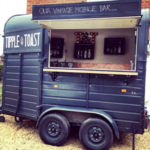 รถขายอาหารจานด่วนรถบรรทุกไอศครีมเคลื่อนที่ได้แบบเต็มรูปแบบรถเข็นสำหรับสุนัขของหวาน - Product Image 1